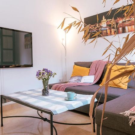 Apartamento Con Encanto En Patio Sevillano Экстерьер фото